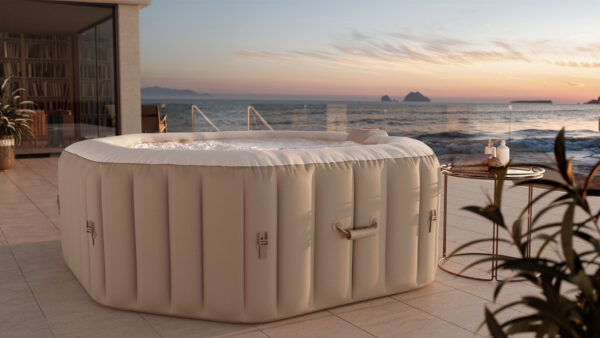 ARTELIA Calista Outdoor Whirlpool